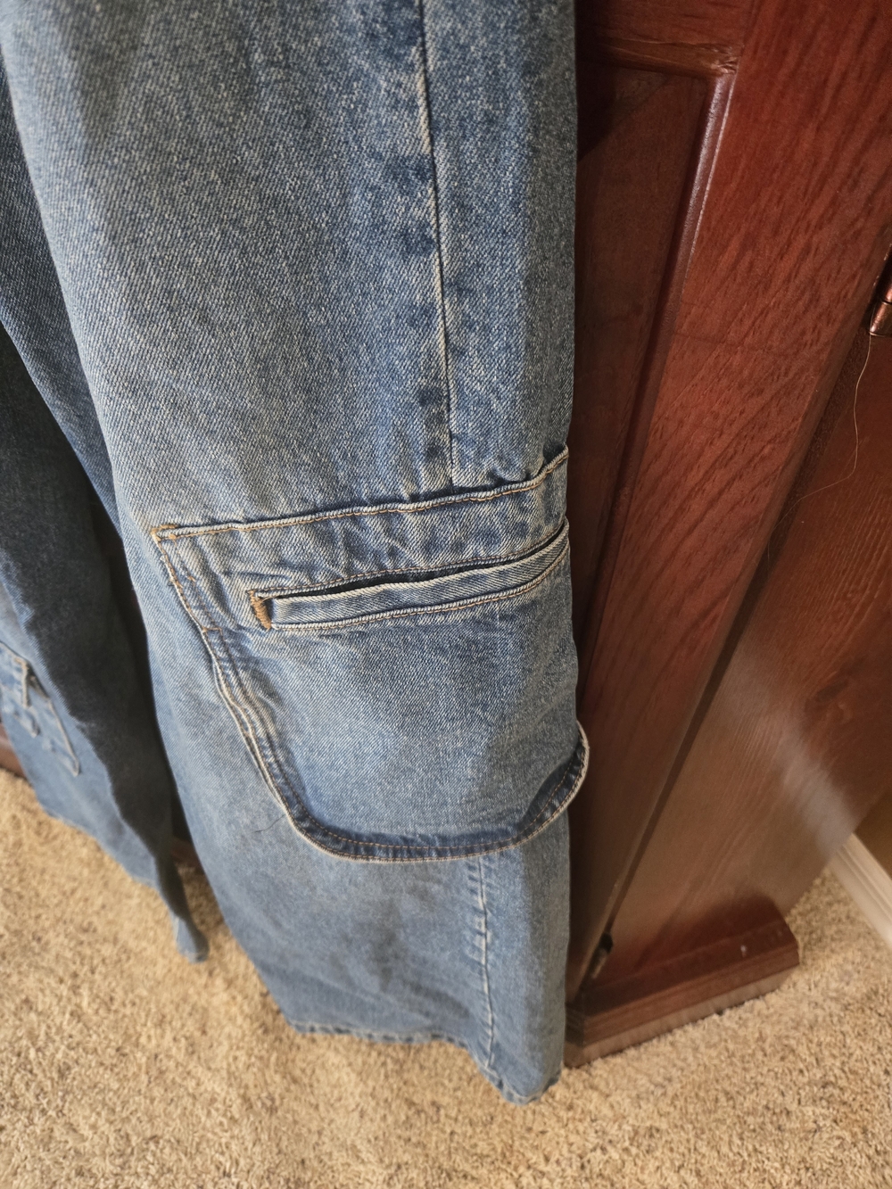 Gianni Bini Light Blue Denim Cargo Jeans - Picture 3 of 6